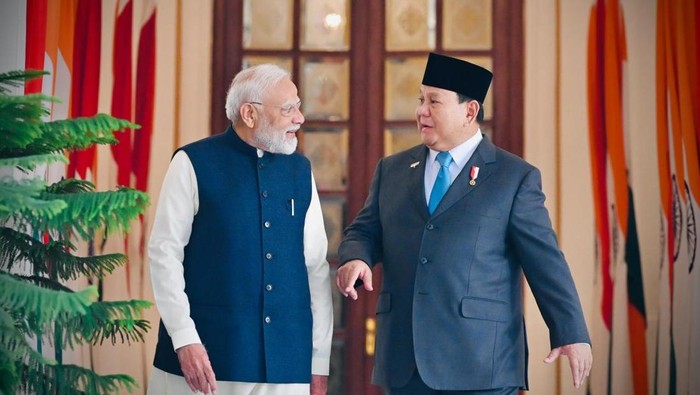 perdana-menteri-pm-india-narendra-modi-kiri-dan-presiden-ri-prabowo-subianto-kanan-dok-laily-rachev-biro-pers-serpres_169