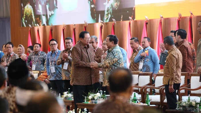 momen-sby-menghadiri-acara-silaturahmi-kebangsaan-di-kediaman-presiden-prabowo-subianto-di-hambalang-foto-dok-tim-media-gerind-1_169