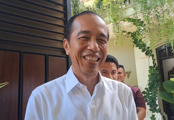 Mahfud Sebut Keputusan Jokowi selaku Presiden Senantiasa Legal walaupun bila Ijazahnya Teruji Palsu