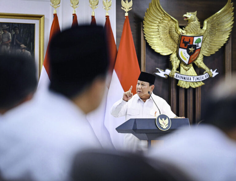 Penilaian Semester Awal, Presiden Prabowo Puji Kinerja Jajaran serta Stabilitas Ekonomi Nasional